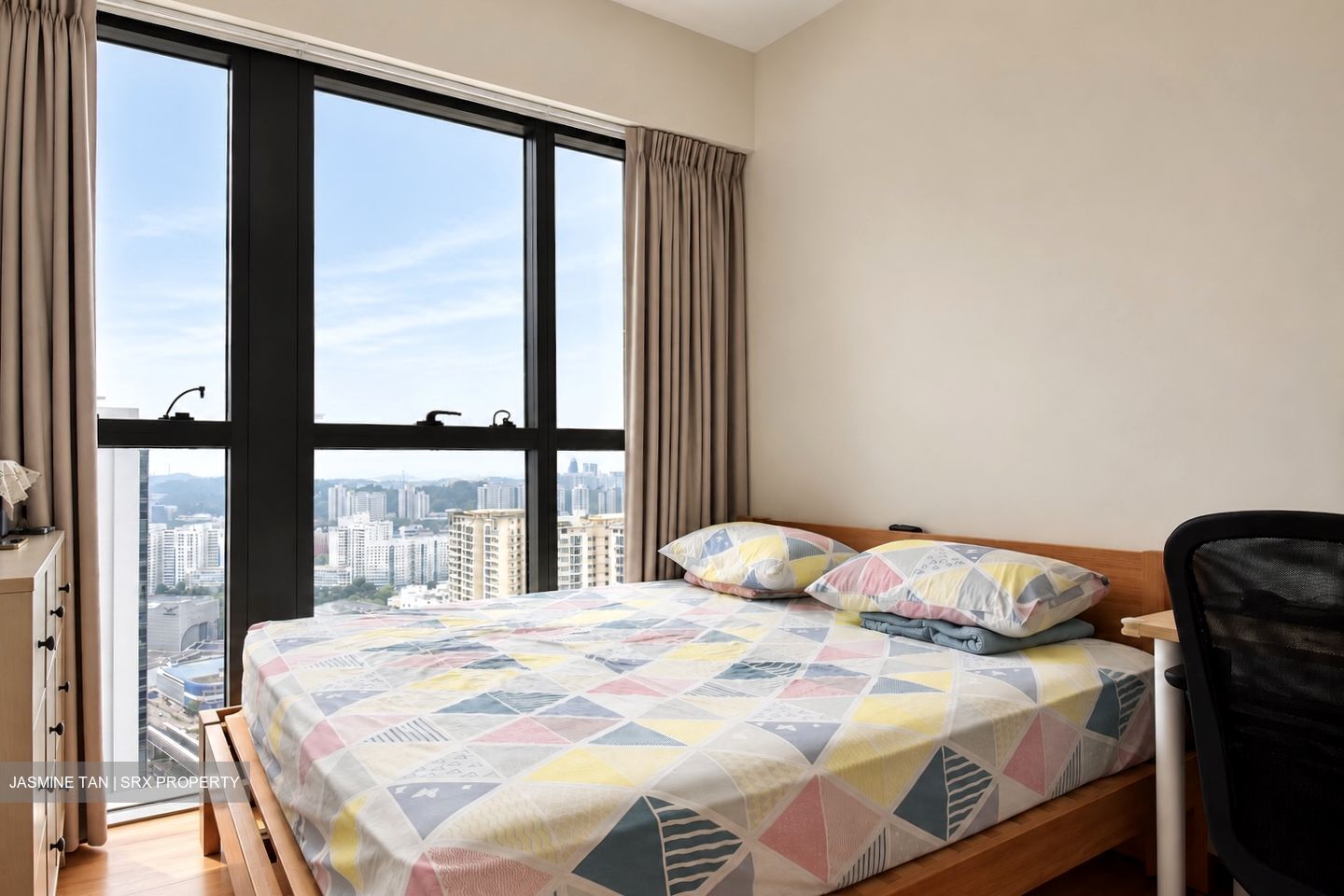 Commonwealth Towers (D3), Condominium #634686731